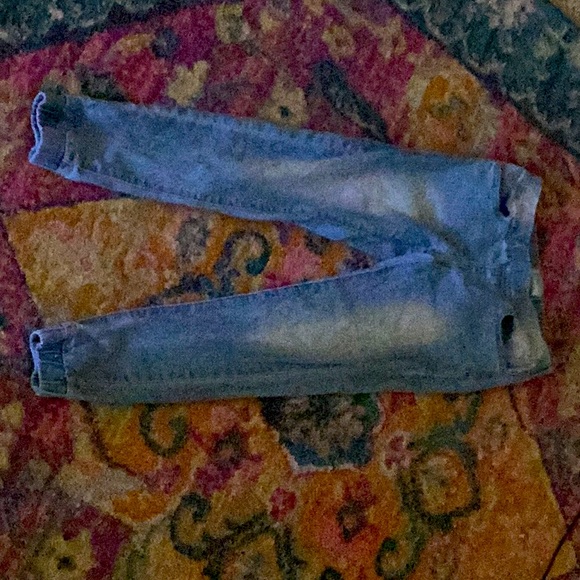 Jeans - Picture 1 of 4